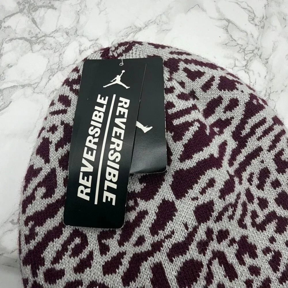 JORDAN JUMPAN Youth Mulberry Elephant Print Reversible Beanie-NWT!